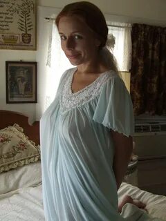Miss Elaine Pale Blue Short Sleeved Nightgown 6 Miss Elain. 