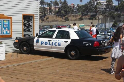 File:Santa Monica Police Department (14903793187).jpg - Wiki