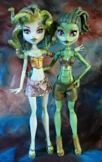 Monster High Gorgon sisters by redmermaidwerewolf on deviant