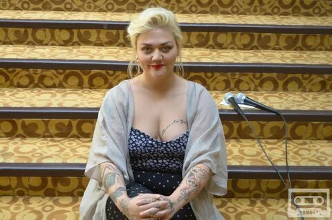 Gimme Your Answers: A Video Interview w/ Elle King - Alicia 