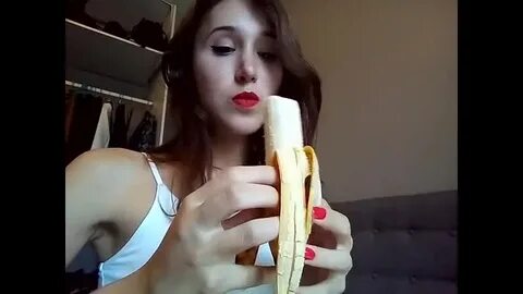 002 sexy tgirl eat a banana héléa fauvel 480p watch online