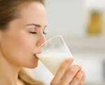 Почему полезно молоко: что будет, если пить его каждый день 