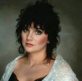 ELEGANT IN THE 80s Linda ronstadt, Linda, Beauty
