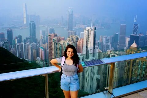 A Day in Hong Kong - Girl + World