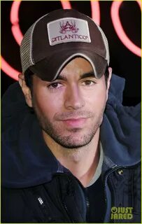 Enrique Iglesias Explains How He Avoided Pitfalls Early in H