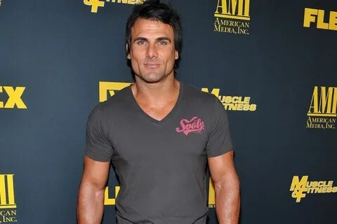 Who is Jeremy Jackson dating? Jeremy Jackson girlfriend, wif