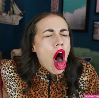 Miranda sings porn