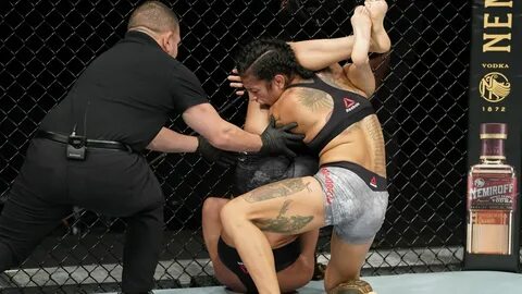 Submission! Watch Cortney Casey nearly snap Mara Romero Bore