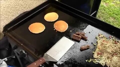 Blackstone Griddle Breakfast - YouTube