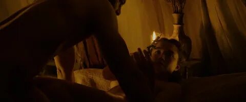 Florence Pugh - Outlaw King (2018) Nude actress in a jaw-dro