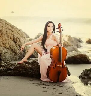 Tina Guo: Ditto Looper - fun with and Electric Cello and Ran