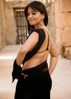 22 Hot Photos of Actress Anushka in Black Saree Prettiest ac