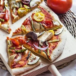 PIZZA CASERA VEGANA en 2020 Pizza vegana, Comida vegetariana