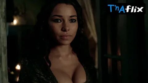 Jessica parker kennedy breasts 🌈 Jessica Parker Kennedy Affa