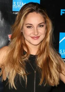 With her new blond hair on display, Shailene Woodley opted f