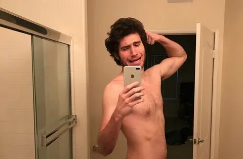 Famous youtuber nudes ✔ 17 Naked YouTubers