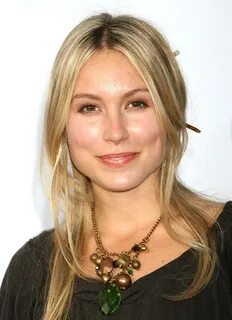 Sarah Carter Fan Site: Image Gallery