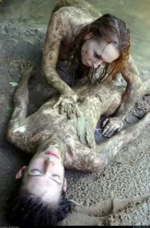 43 mud covered girls get down and dirty picdump