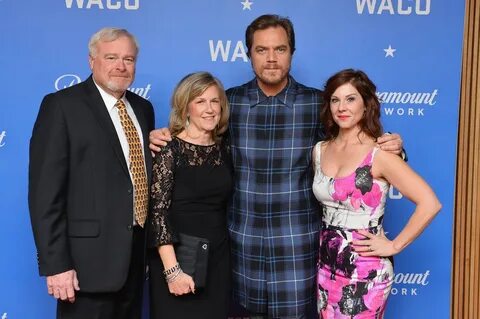 Michael Shannon, Stephanie Kurtzuba, Gary Noesner, Carol Noe