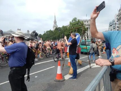 File:World Naked Bike Ride London 2018 23.jpg - Wikimedia Co
