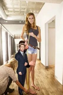 Batalla en Reddit con imagen de chica con piernas largas