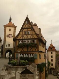 Rothenburg - Moon River and We