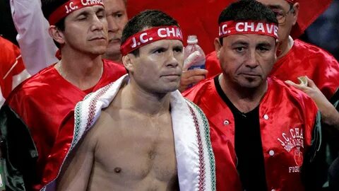 Julio Cesar Chavez : Julio César Chávez Jr. cumple con los a