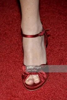 Anna Friel Feet (40 photos) - celebrity-feet.com
