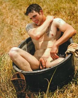 Baths and showers, Фото альбом Misant - XVIDEOS.COM