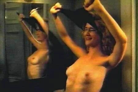 Laura Dern Nude & Sexy Collection (33 Photos) #TheFappening