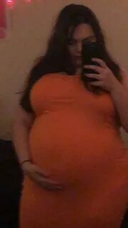 my belly n boobs take up so much space - Tumbex