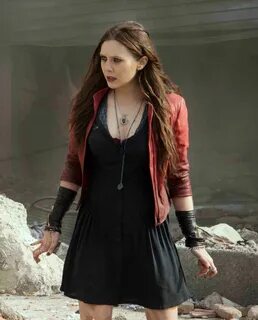 Avengers: Infinity War Actress Elizabeth Olsen Thinks Scarle