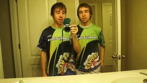 Suddoth Twins Ultimate Gaming House Tennessee - YouTube