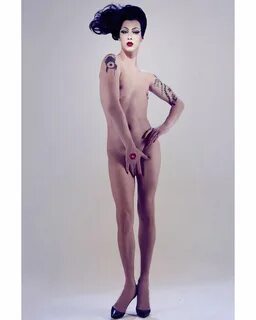 Slideshow drag queens nude.