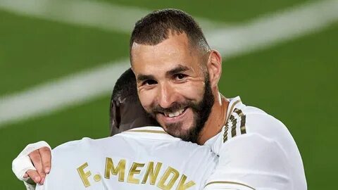 Karim Benzema 2021-2022 Top 42 Excellent Backgrounds