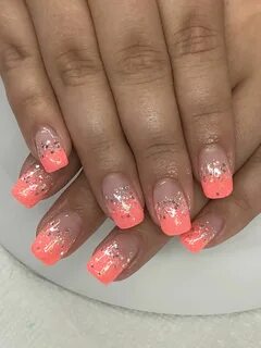 Summer Coral Ombré Glitter Gel Nails Light Elegance Tailgato