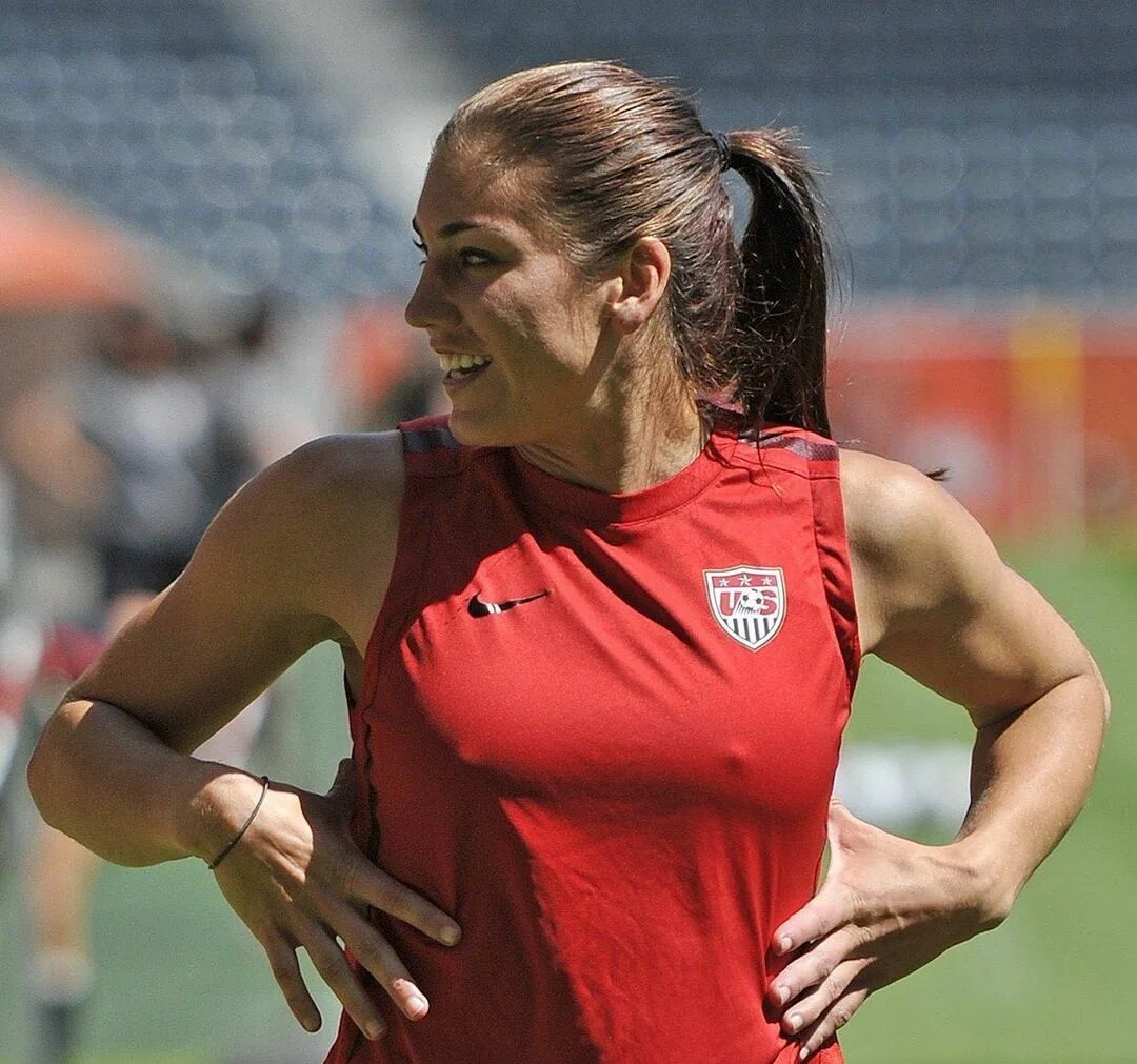 Hope Solo Aka The Goat в Instagram: "Must have been chilly that day! ...