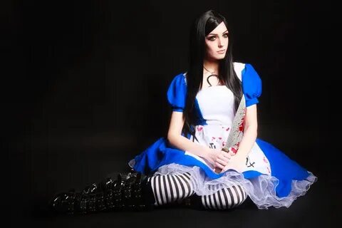 American McGee's Alice Cosplay