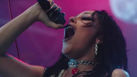 Doja Cat Gives Her Pop Hit "Say So" A Metal Makeover at MTV 