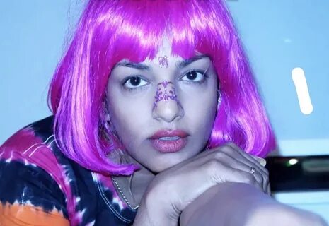 Após quase quatro anos novidades, M.I.A lança single 'OHMNI 