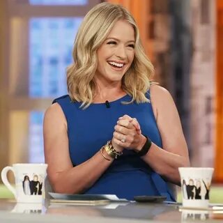 Sara Haines Has Officially Joined 'The View' Sara haines, We