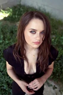 Joey King Showing Some Cleavage! - News People