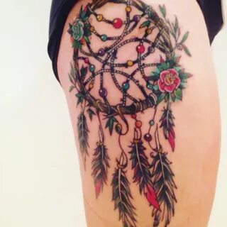 Dreamcatcher tattoo #dreamcatcher #tattoo #thigh #leg #tradi