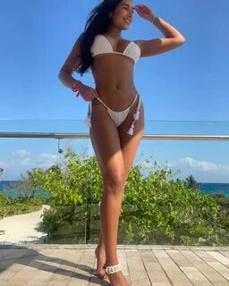 Maria Alejandra Jara en bikini (FOTOS) - BellasenBikini.com