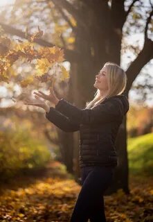 Doris, Autumn, Side, Foliage, Blonde girl, Hands, Jacket, Smile. 