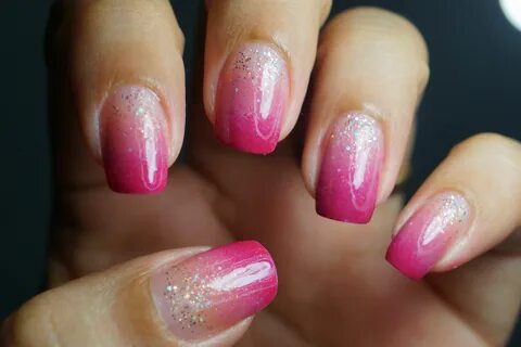 Unhas Decoradas Degradê Rosa com Glitter - Ombre Pink Glitte