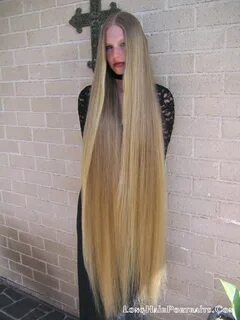 Mandy at Longhairdivas.com