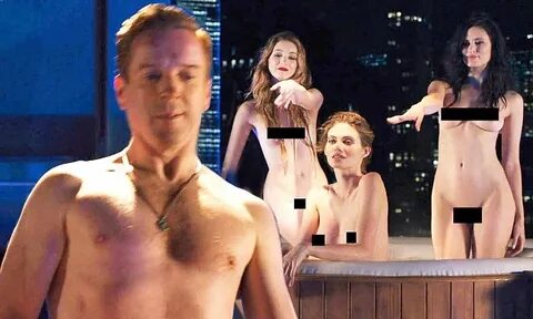 Billions: Damian Lewis strips off for jacuzzi scene with nak