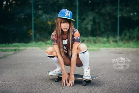 Girl skateboard japanese word picture