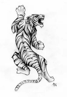 Пин на доске Tiger Climbing Up Thigh Tattoo